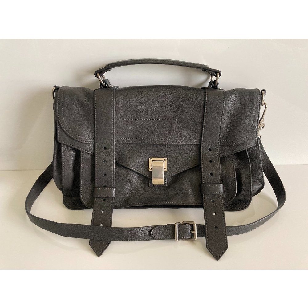 PS1 Medium Bag - Pepe